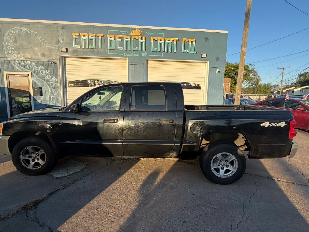 2005 DODGE Dakota