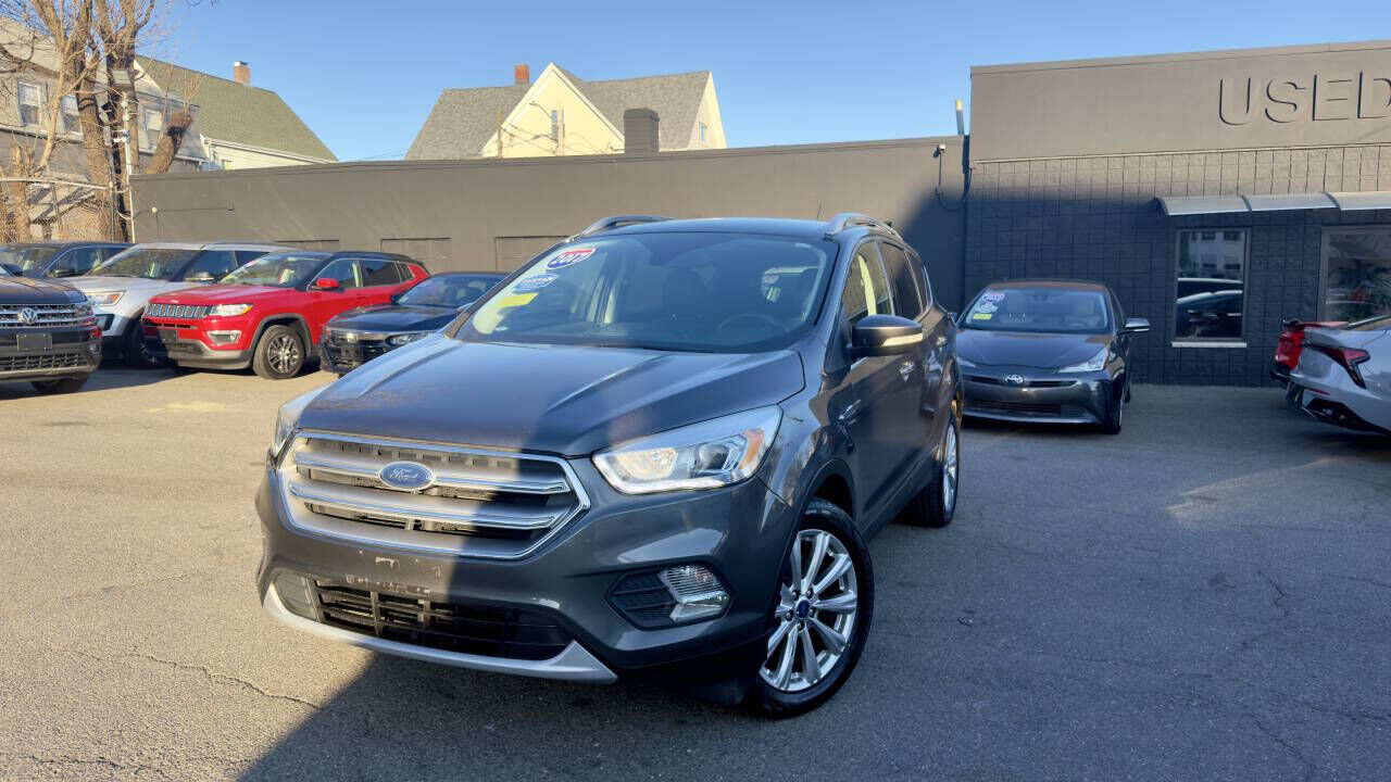 2017 FORD Escape