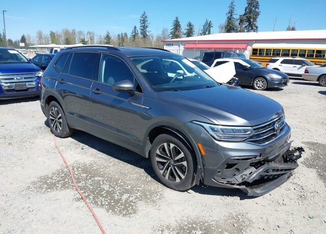 2022 VOLKSWAGEN Tiguan