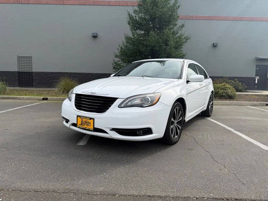 2012 CHRYSLER 200