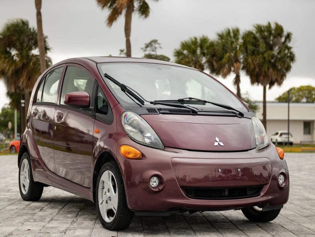 2012 MITSUBISHI i-MiEV