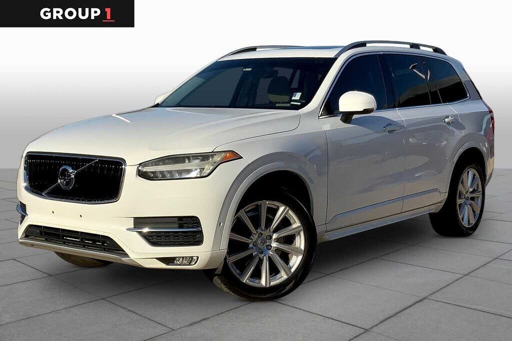 2017 VOLVO XC90