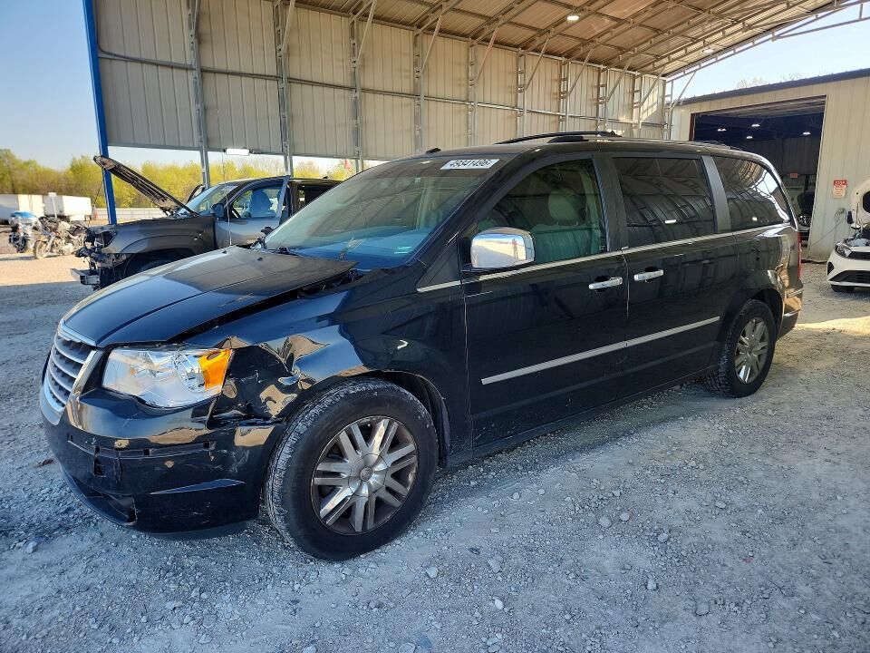 2010 CHRYSLER Town and Country