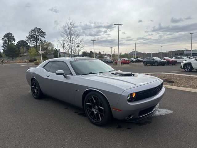 2016 DODGE Challenger