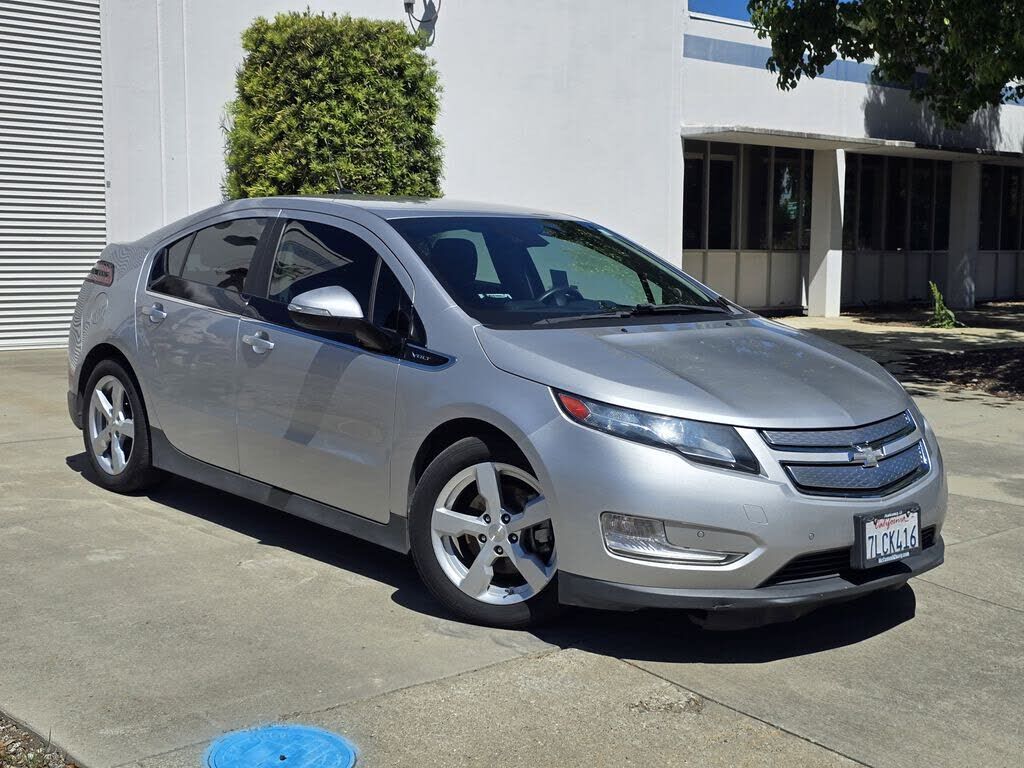 2014 CHEVROLET Volt