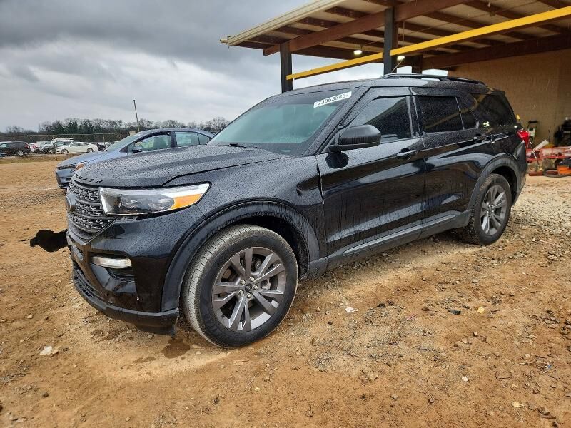 2021 FORD Explorer