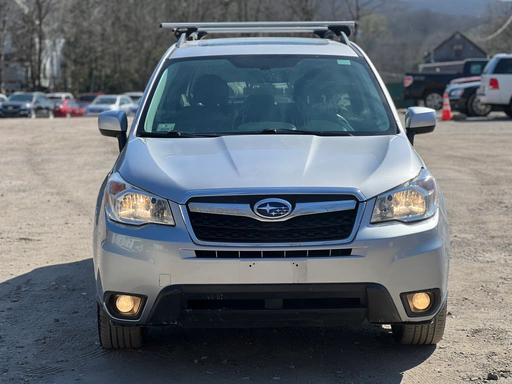 2014 SUBARU Forester