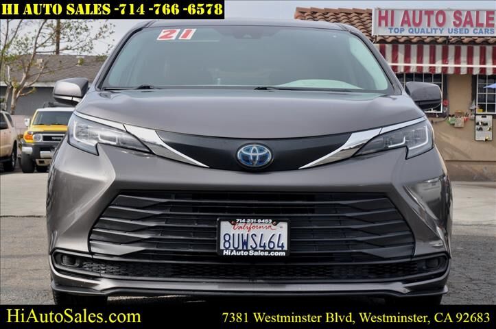 2021 TOYOTA Sienna