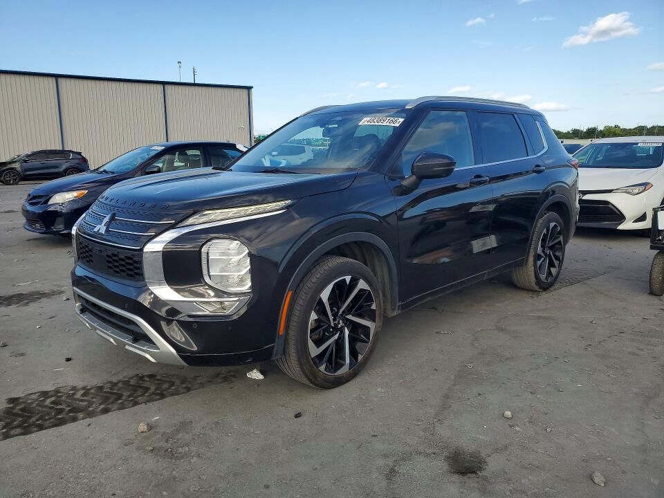 2022 MITSUBISHI Outlander