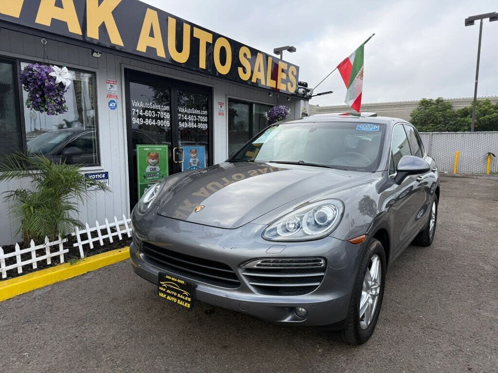 2012 PORSCHE Cayenne