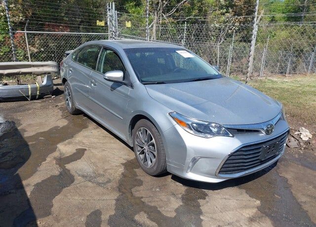 2018 TOYOTA Avalon