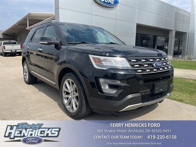 2017 FORD Explorer