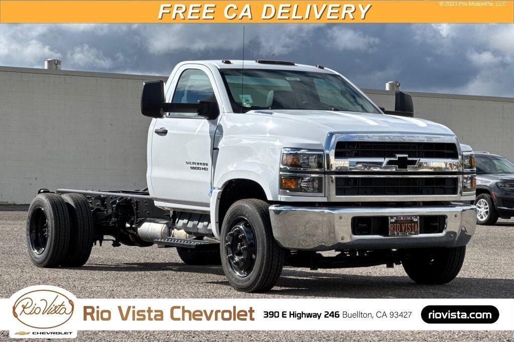 2024 GMC Silverado Medium Duty