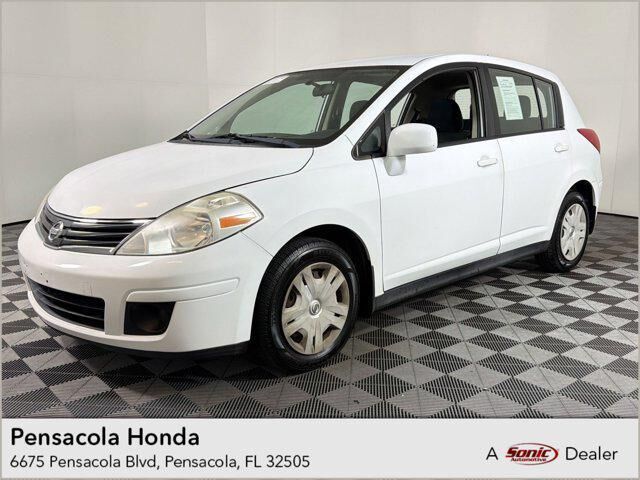 2012 NISSAN Versa