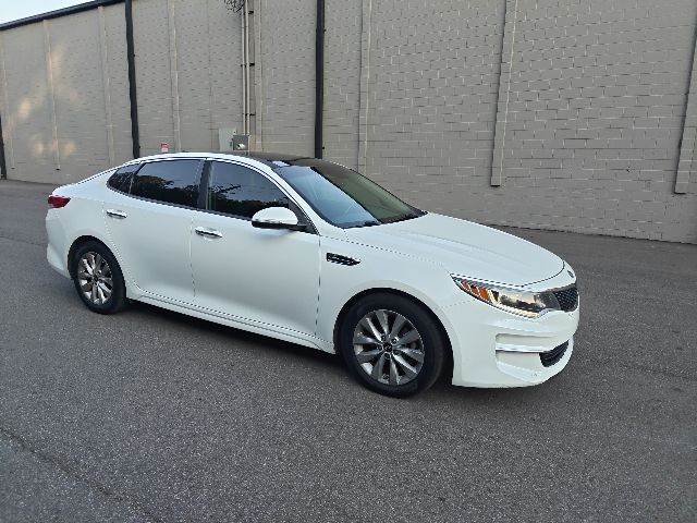 2018 KIA Optima