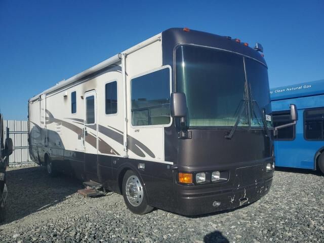 2001 FREIGHTLINER XC Chassis