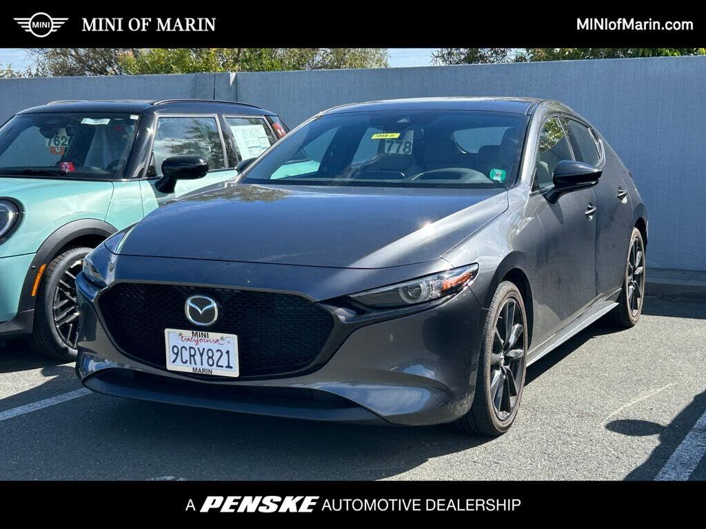 2021 MAZDA Mazda3