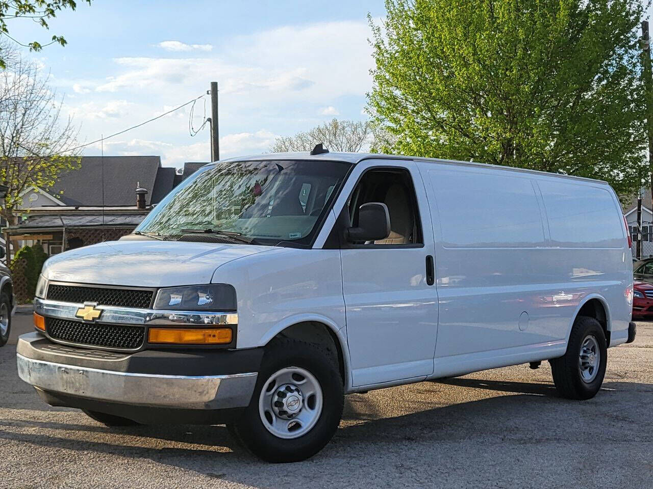2020 CHEVROLET Express