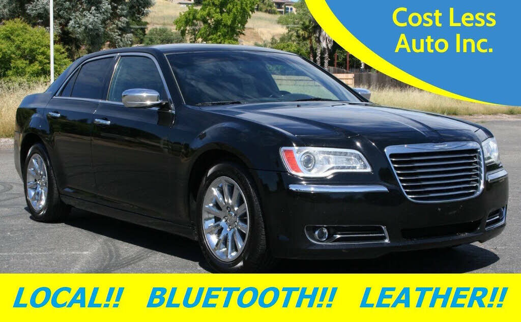 2012 CHRYSLER 300