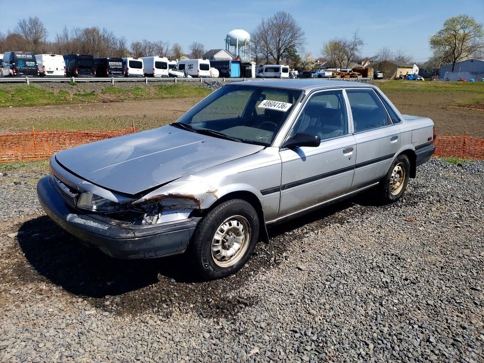 1990 TOYOTA Camry