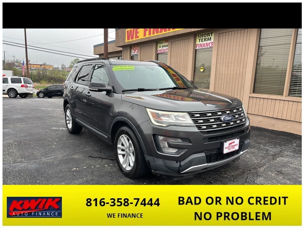 2017 FORD Explorer