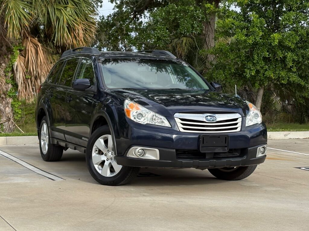 2012 SUBARU Outback