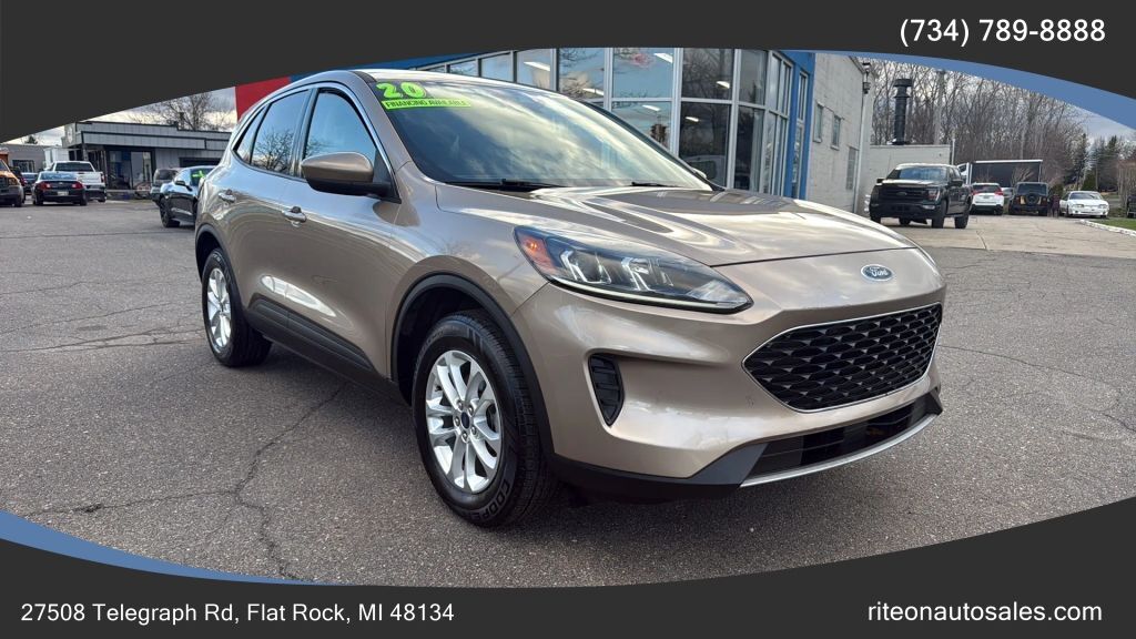 2020 FORD Escape