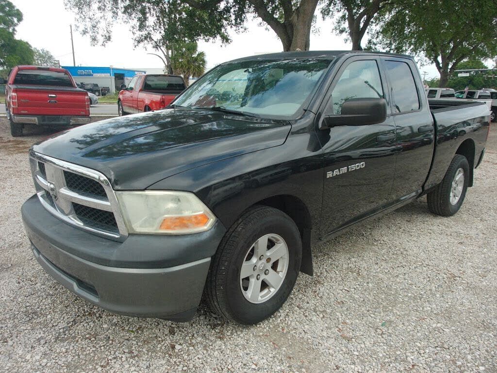 2011 DODGE Ram
