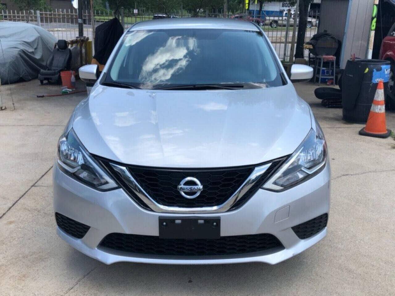 2017 NISSAN Sentra