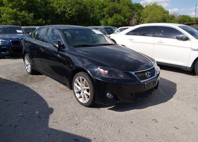 2013 LEXUS IS