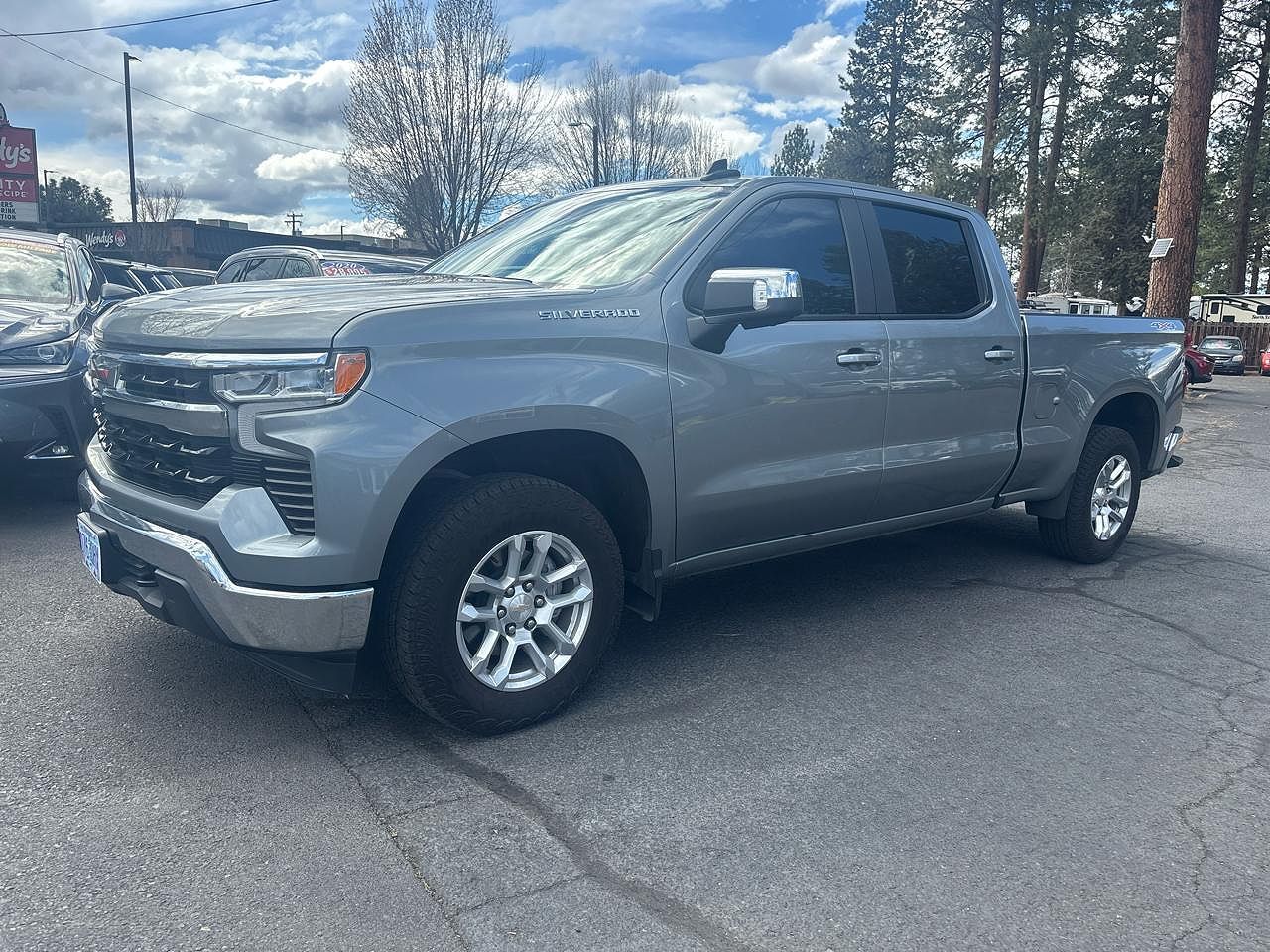 2023 CHEVROLET Silverado
