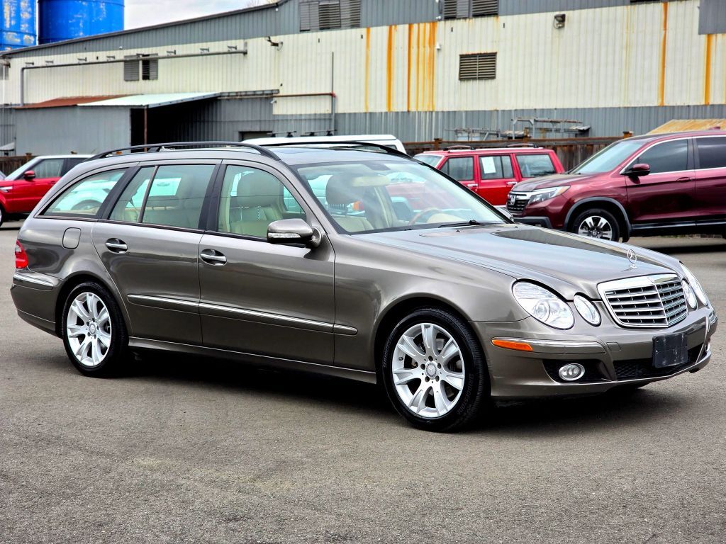 2009 MERCEDES-BENZ E-Class