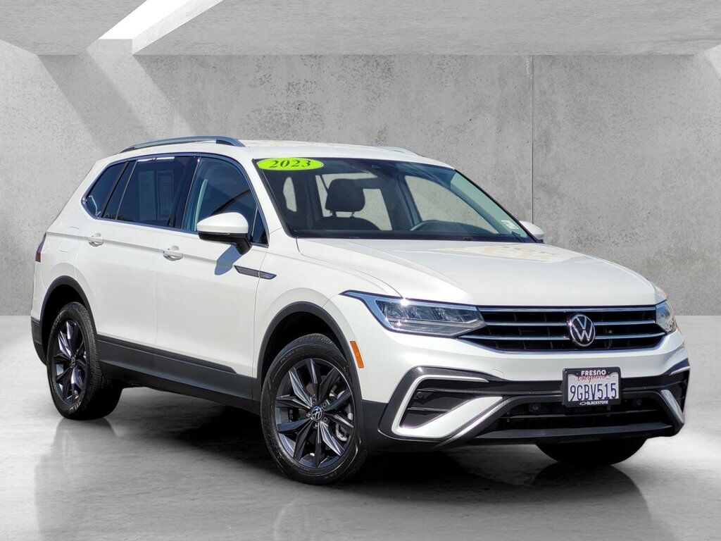 2023 VOLKSWAGEN Tiguan 4Motion