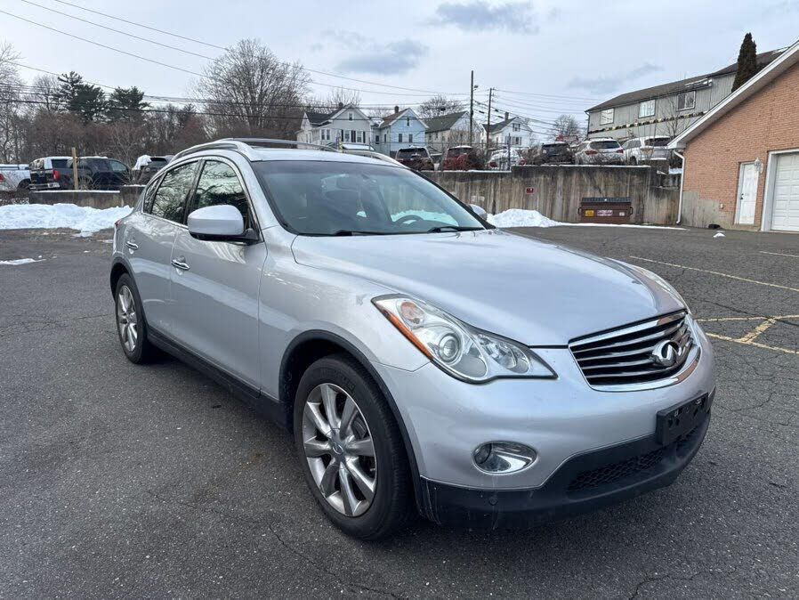 2011 INFINITI EX35