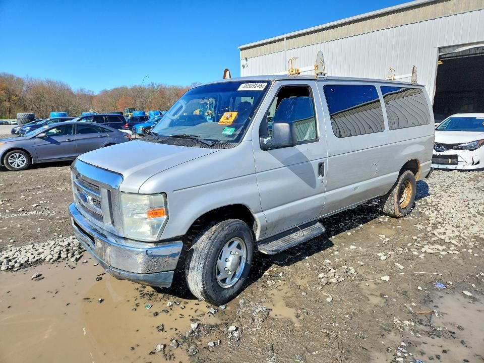 2009 FORD E-350