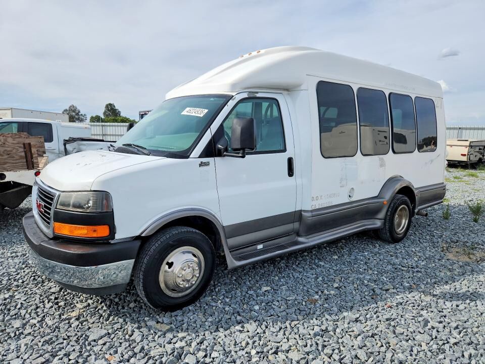 2005 GMC Savana
