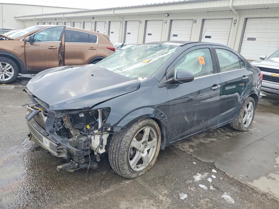 2015 CHEVROLET Sonic