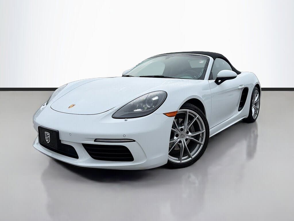 2019 PORSCHE 718