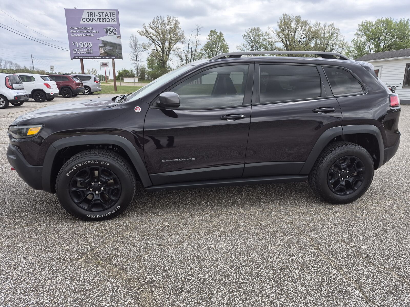 2021 JEEP Cherokee