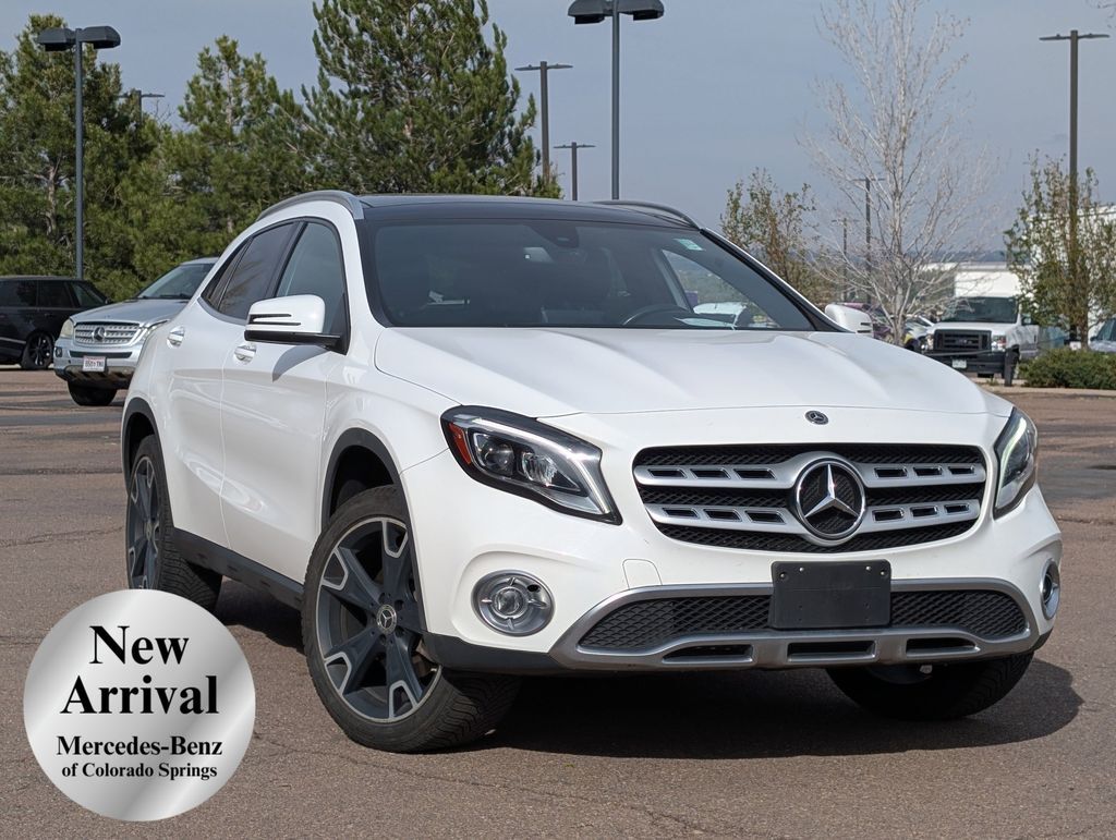 2020 MERCEDES-BENZ GLA-Class