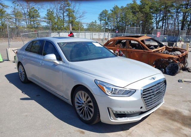 2017 GENESIS G90