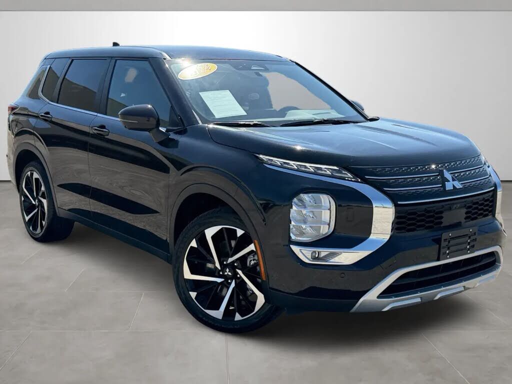 2024 MITSUBISHI Outlander