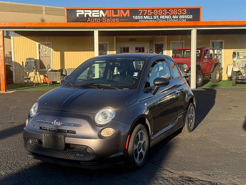 2017 FIAT 500
