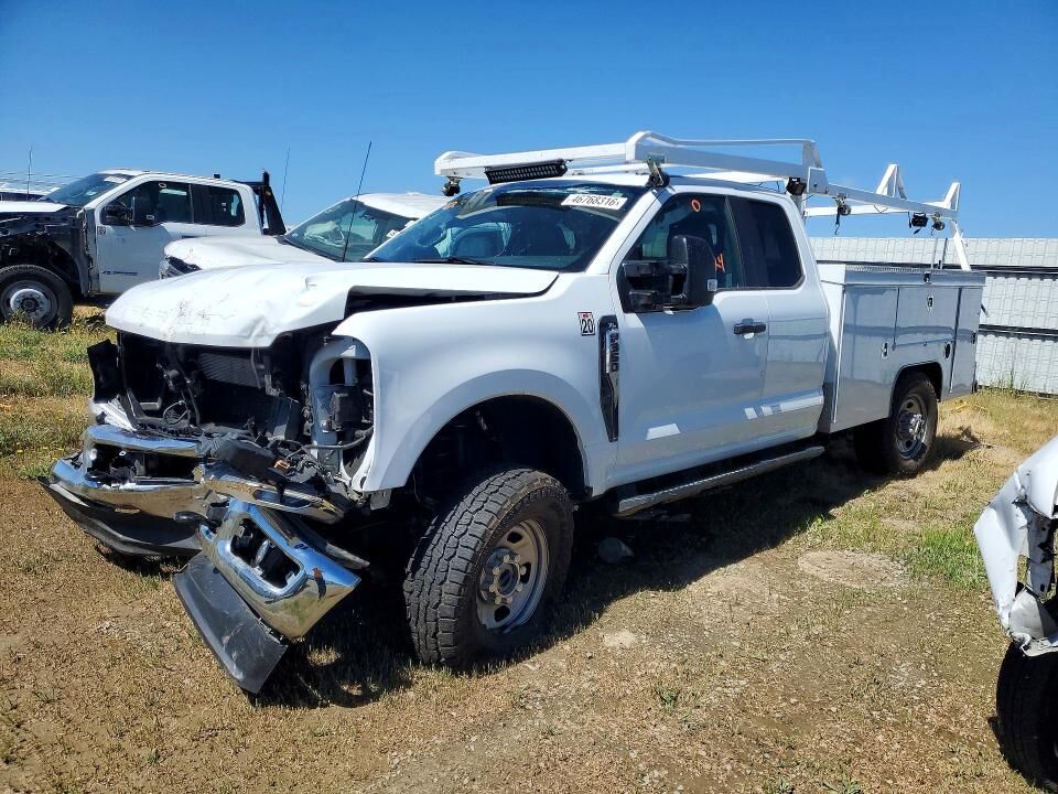 2024 FORD F-350