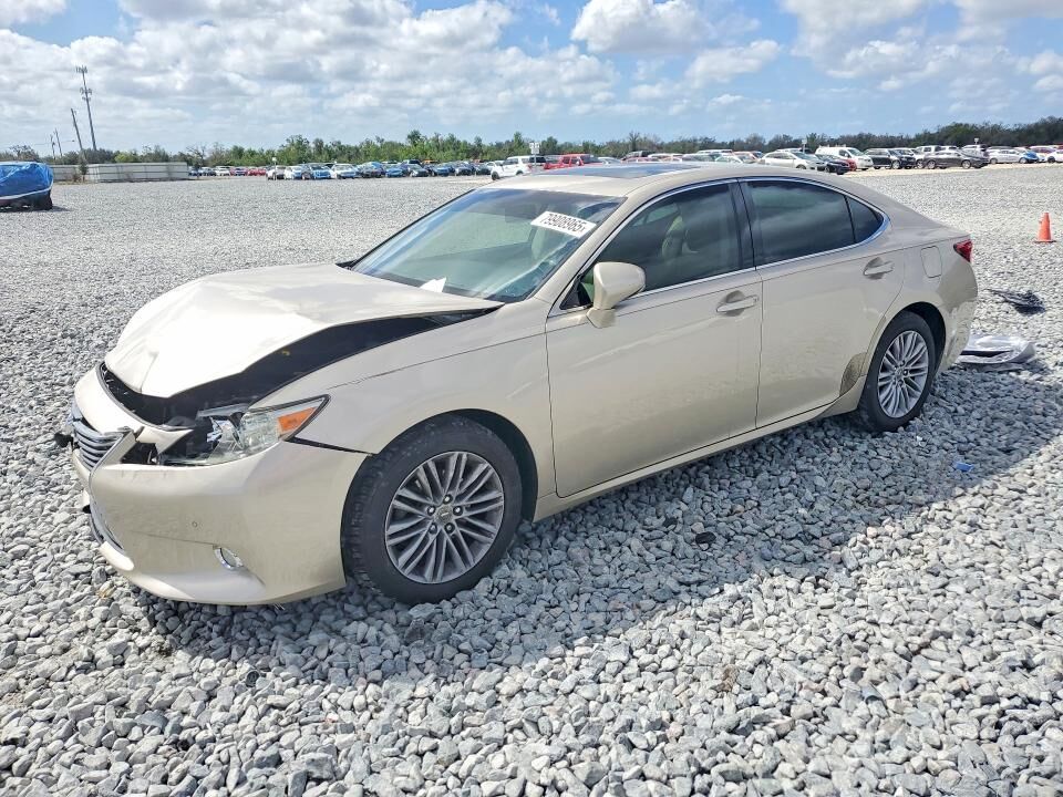 2013 LEXUS ES