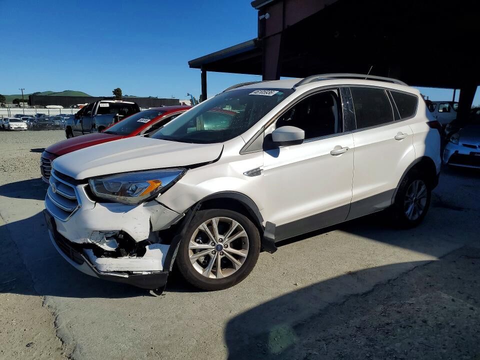 2018 FORD Escape