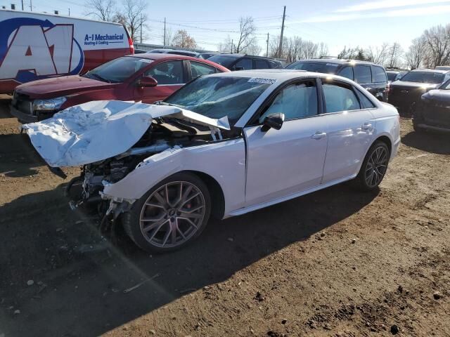 2022 AUDI S4
