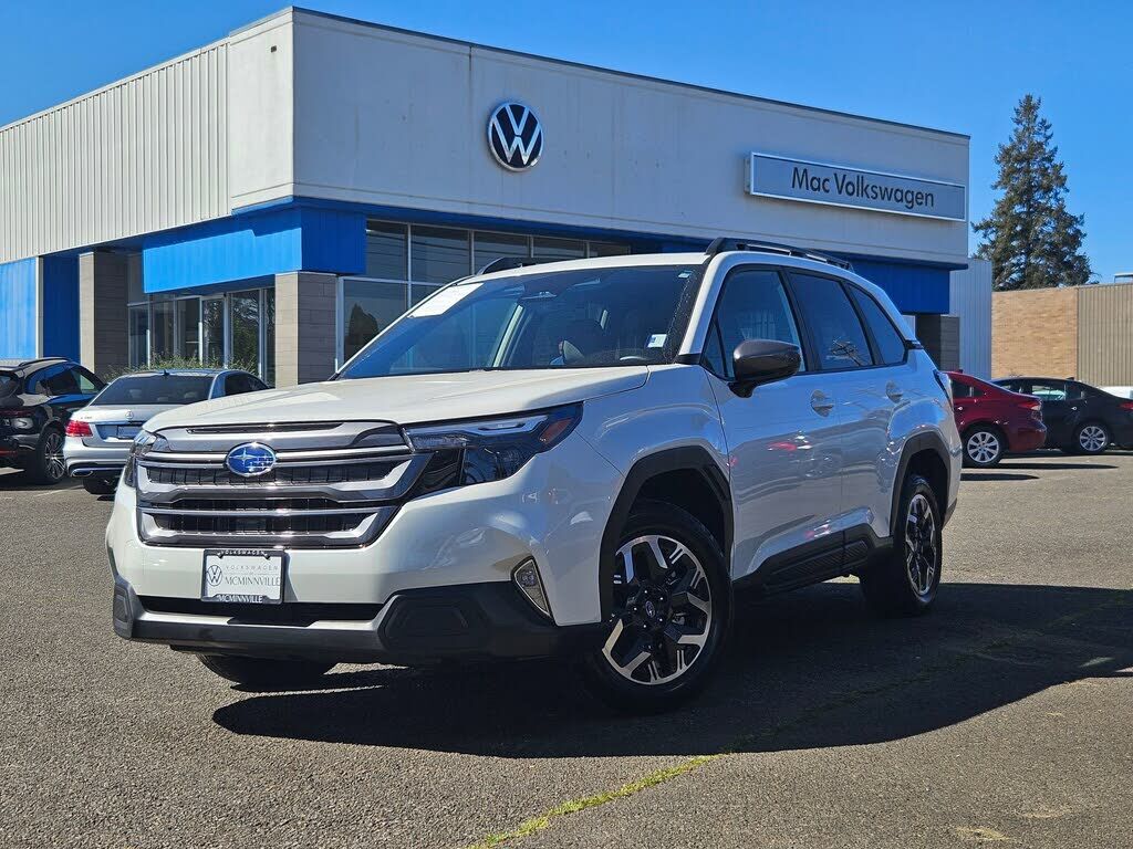 2025 SUBARU Forester