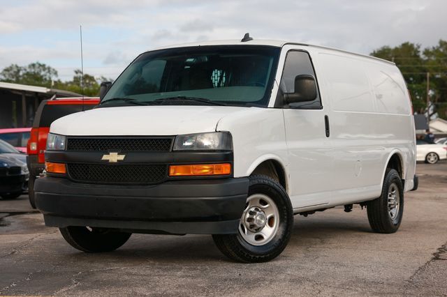 2021 CHEVROLET Express