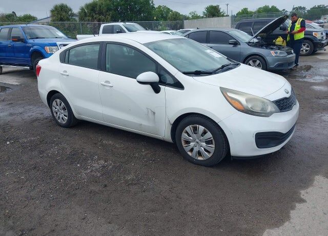 2015 KIA Rio